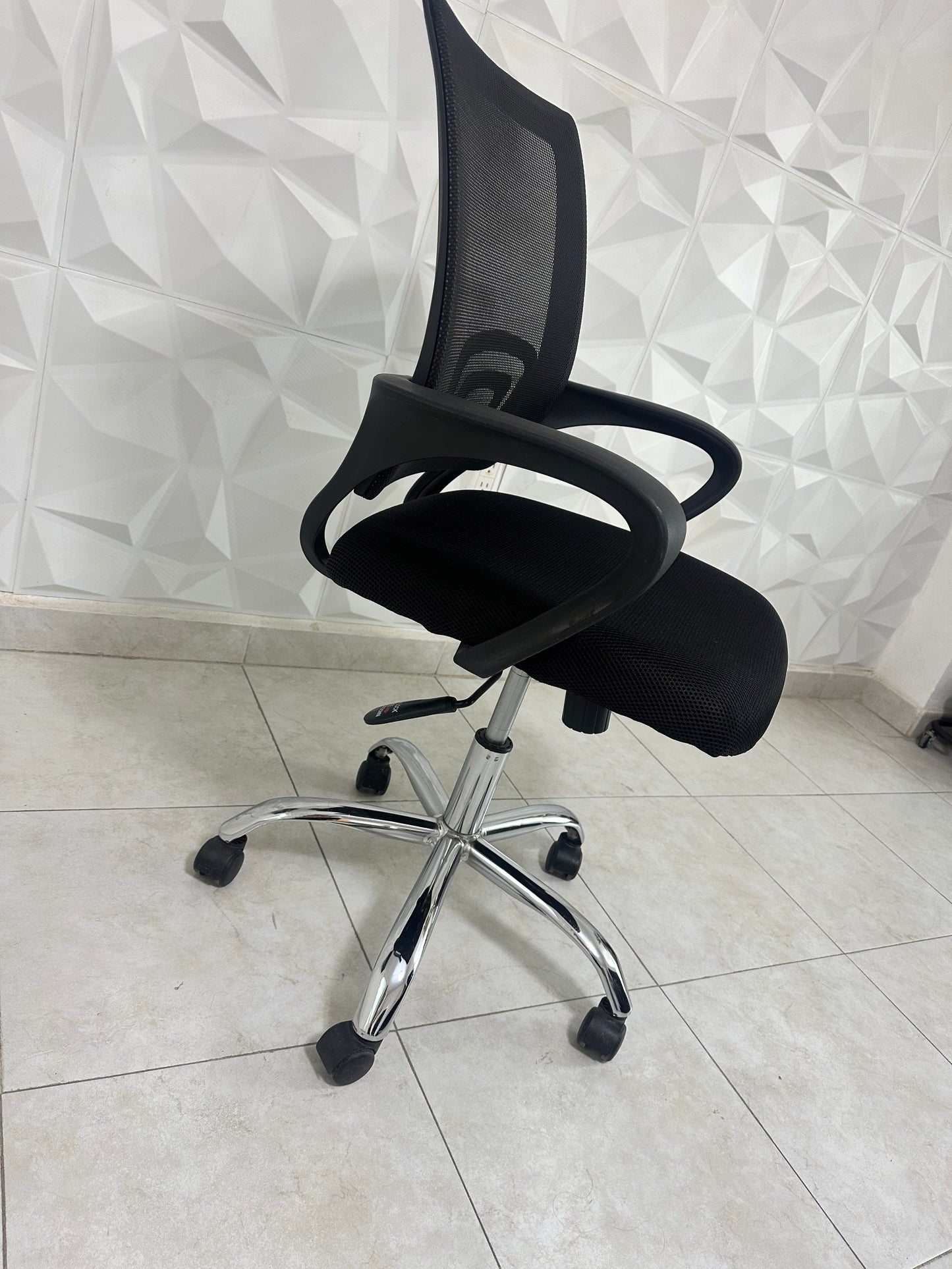 Silla hidráulica con respaldo