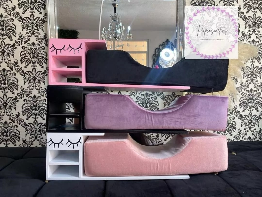 Organizador + almohada + lámpara clip