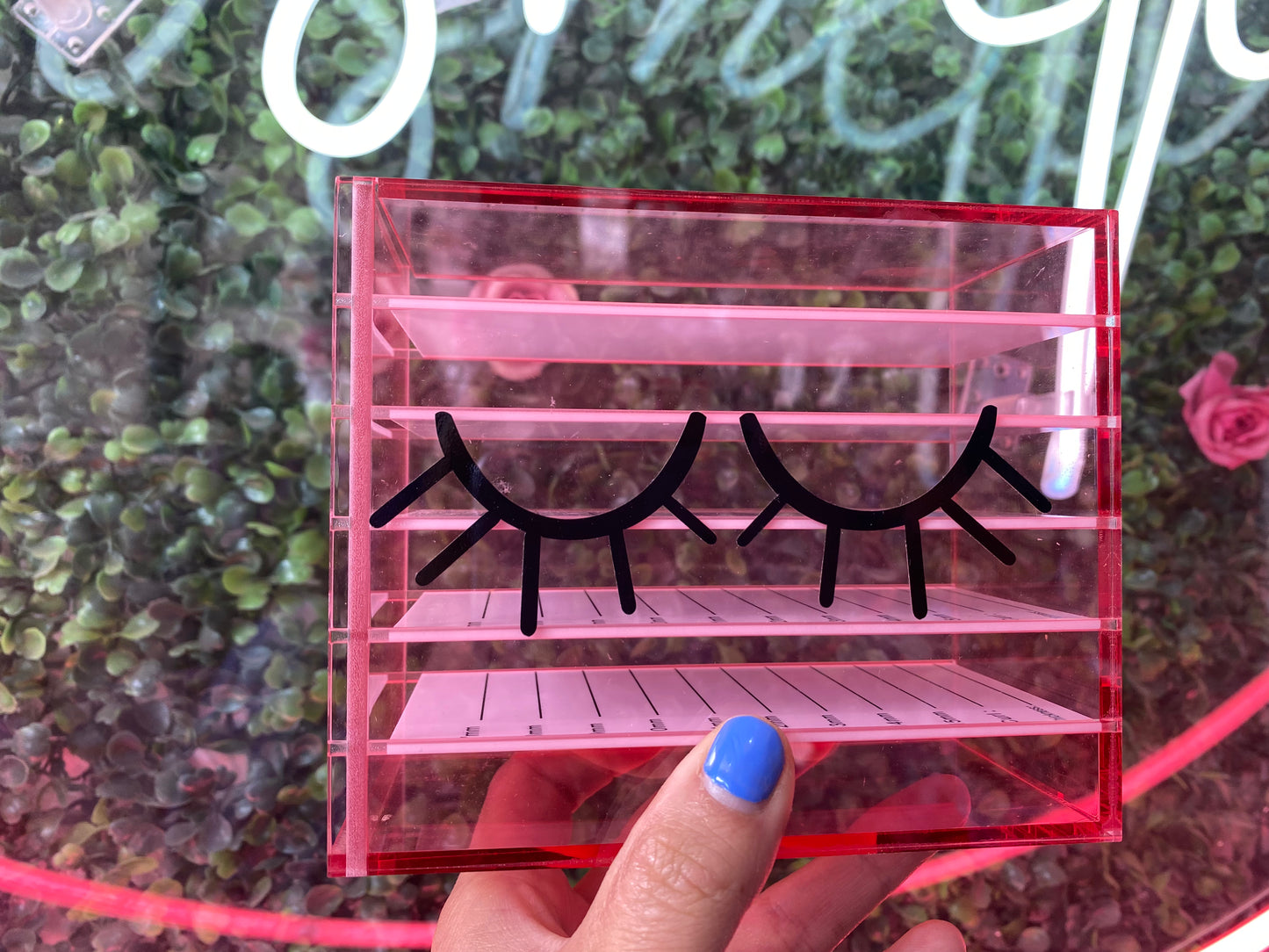 Caja organizadora para pestañas