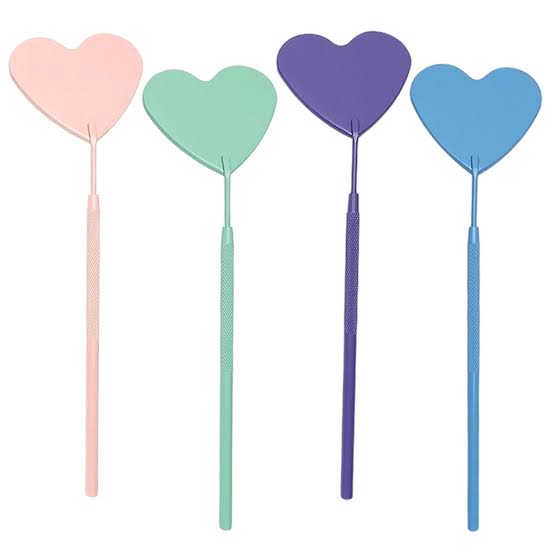 Espejo de comprobación corazón