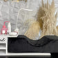 Organizador + almohada + lámpara clip